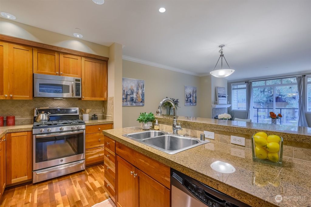 Photo of 505 5th Avenue S #203, Edmonds, WA 98020 (MLS # 1999716)