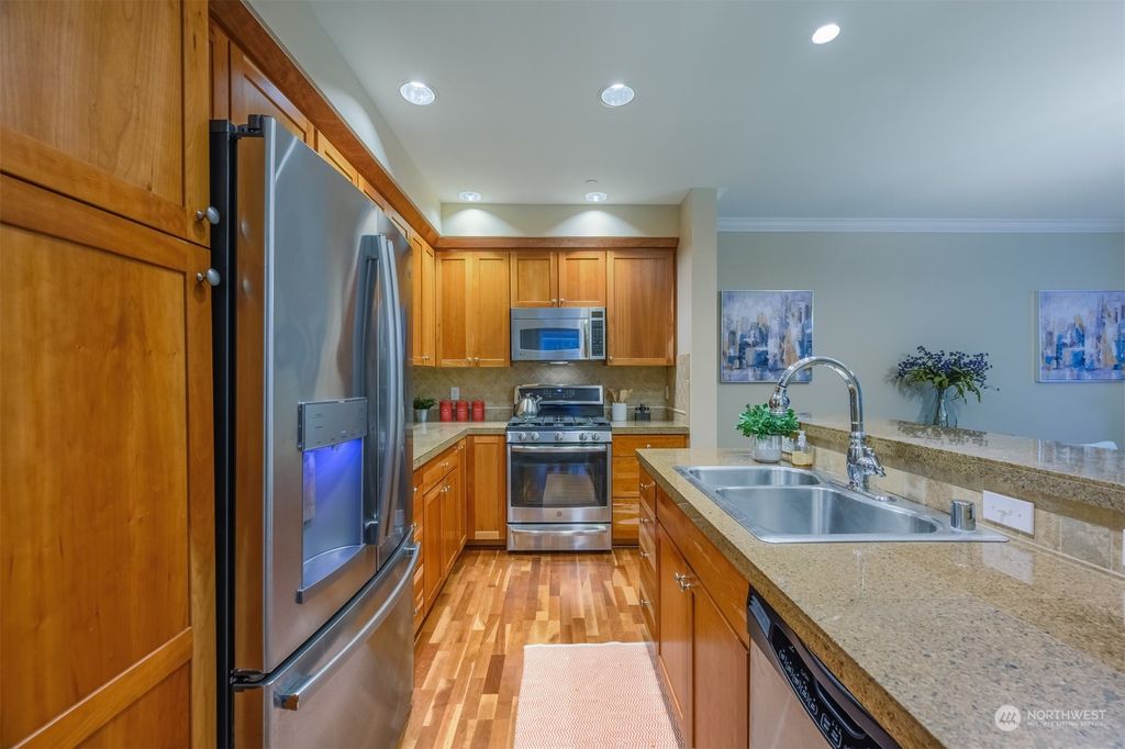 Photo of 505 5th Avenue S #203, Edmonds, WA 98020 (MLS # 1999716)