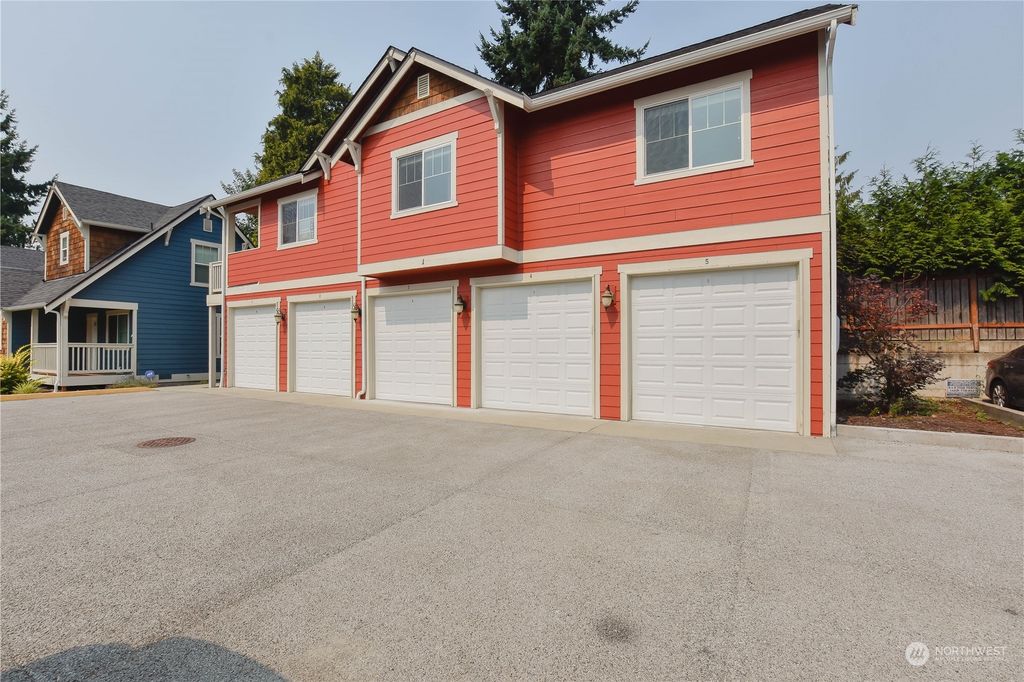 Photo of 24226 52nd Avenue W #J, Mountlake Terrace, WA 98043 (MLS # 2145140)