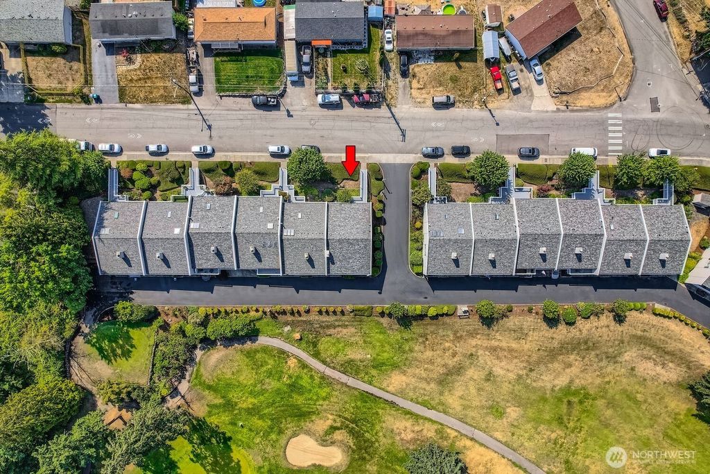 Photo of 2730 SW 327th Street #D18, Federal Way, WA 98023 (MLS # 2425816)