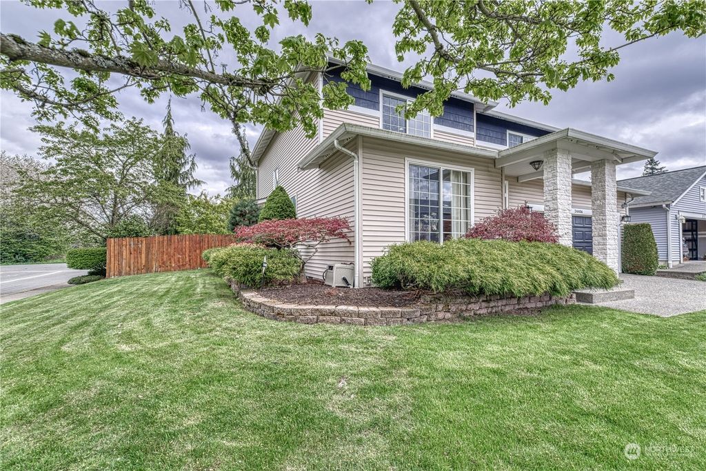 Photo of 24406 119th Place SE, Kent, WA 98030 (MLS # 2223898)