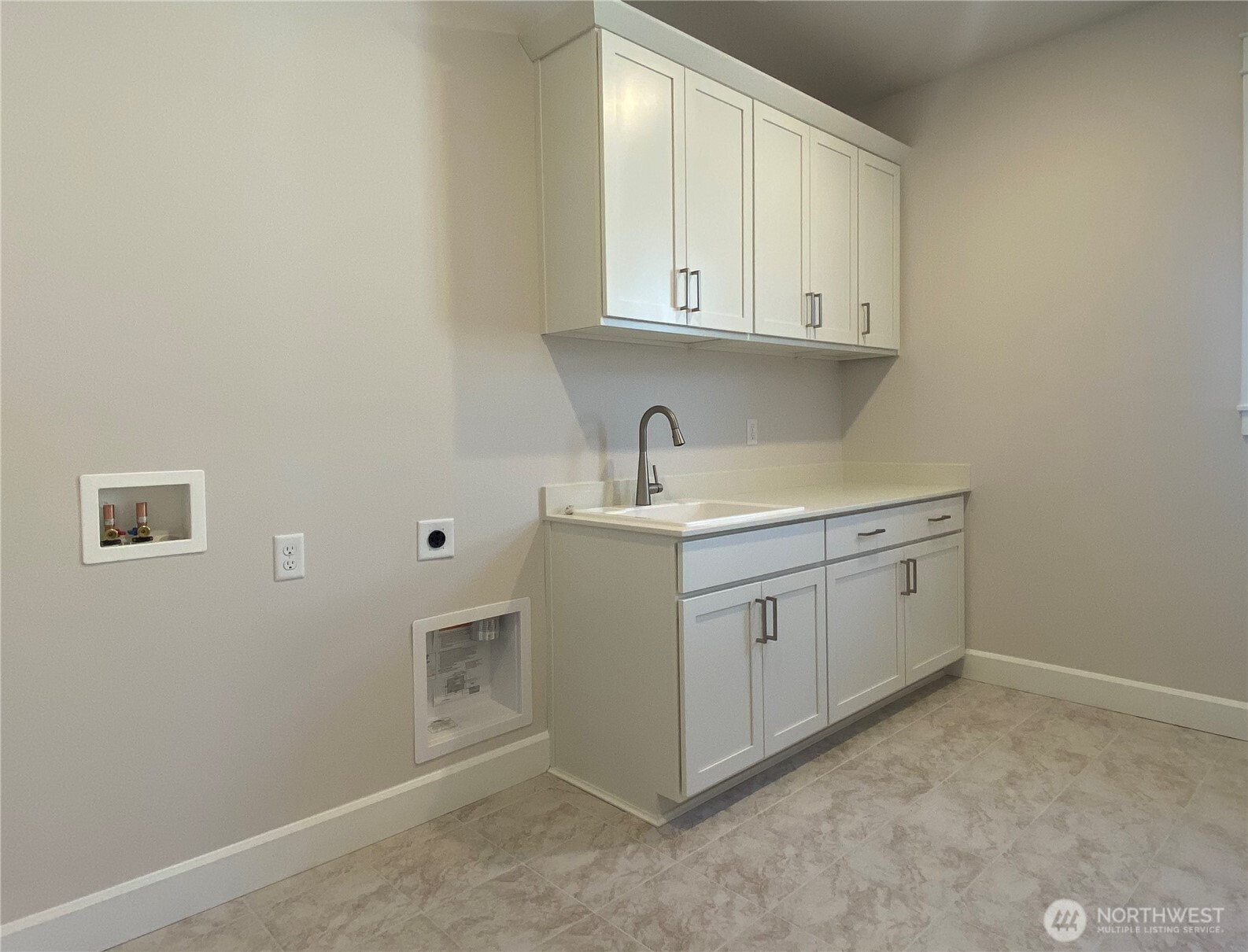 9245 Nootka Court SE
