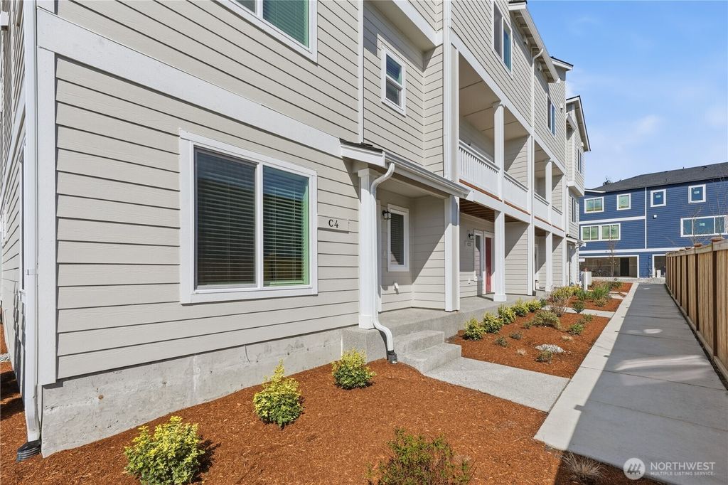 Photo of 9811 31st Avenue SE #A1, Everett, WA 98208 (MLS # 2510291)