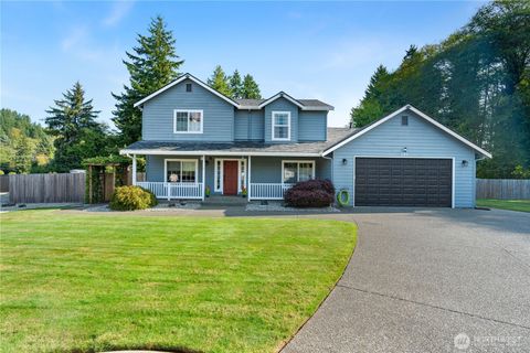 Photo of 306 Evergreen Lane, Aberdeen, WA 98520 (MLS # 2436115)