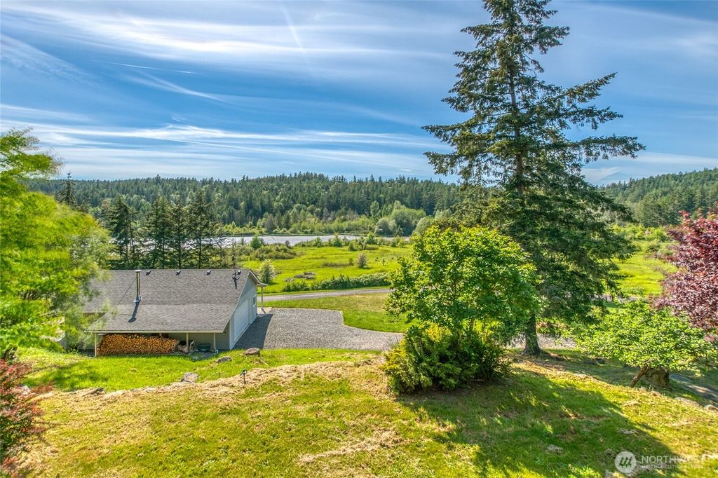 Photo of 402 Cayou Valley Road, Orcas Island, WA 98224 (MLS # 2525848)