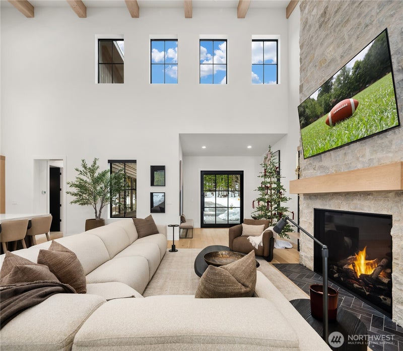 451 Southern Star Lane