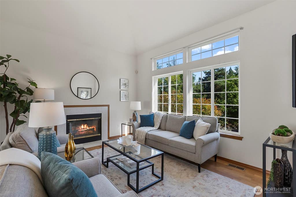 Photo of 8721 128th Avenue NE, Kirkland, WA 98033 (MLS # 2554569)