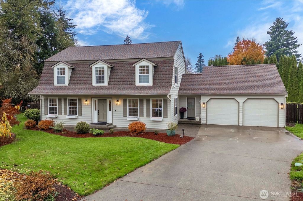 Photo of 2810 Briarwood Court SE, Olympia, WA 98501 (MLS # 2467252)