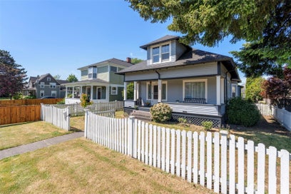 805 F Street Centralia WA 98531
