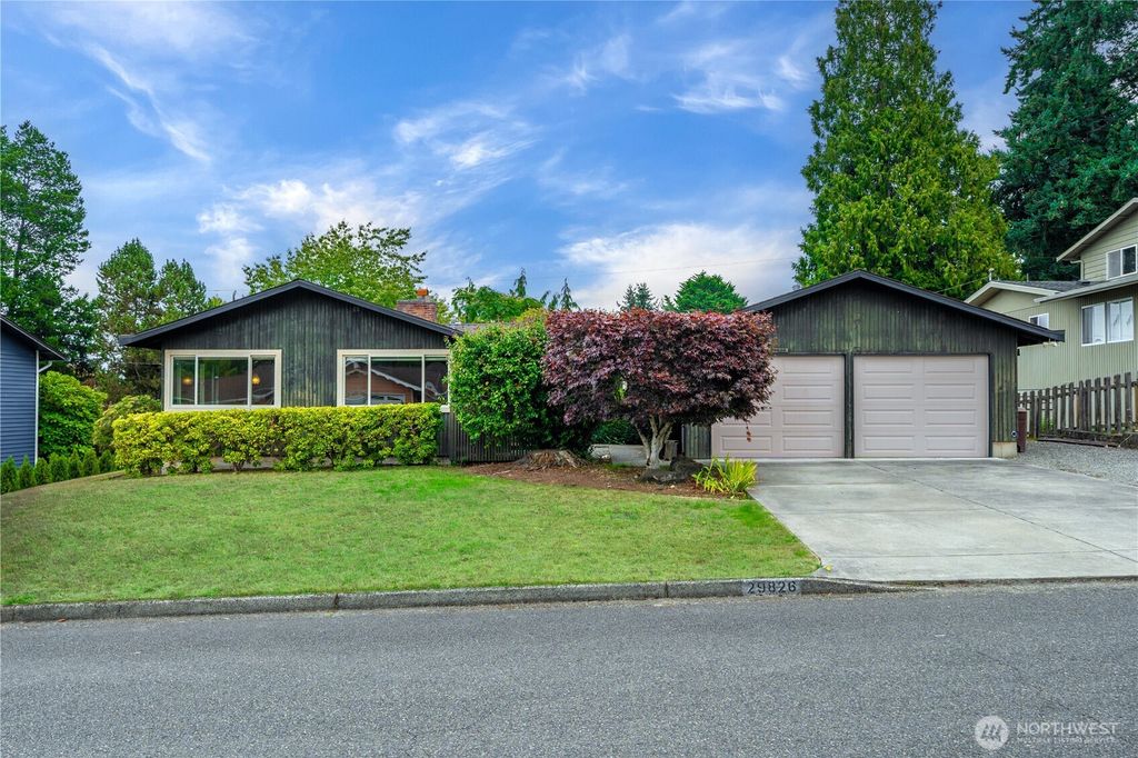 Photo of 29826 4th Avenue SW, Federal Way, WA 98023 (MLS # 2432857)