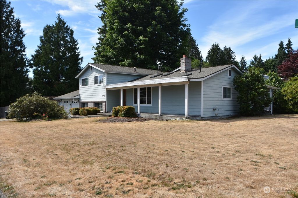 Photo of 4901 241st Street SW, Mountlake Terrace, WA 98043 (MLS # 2141038)