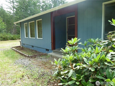 Photo of 40 E Tower Lane, Union, WA 98592 (MLS # 2563279)
