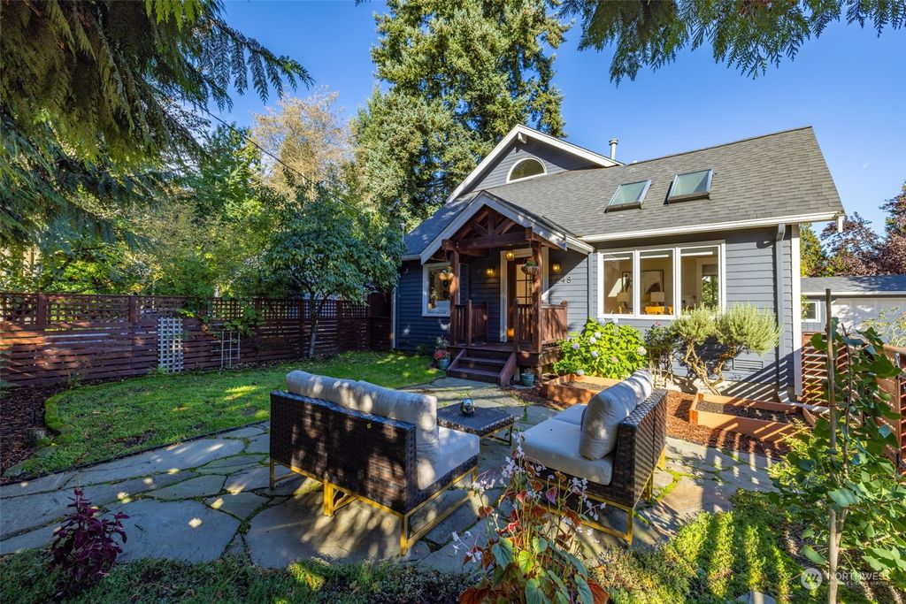 Photo of 3248 NE 91st Street, Seattle, WA 98115 (MLS # 2172938)