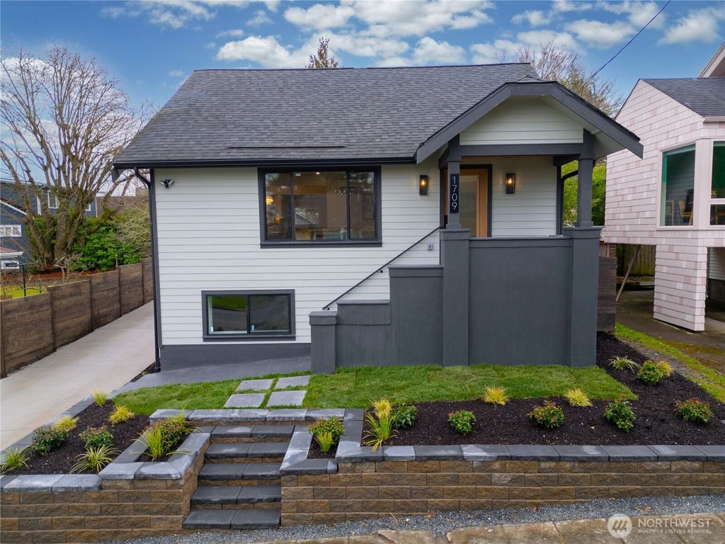 Photo of 1709 S McClellan Street, Seattle, WA 98144 (MLS # 2476722)