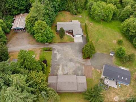Photo of 7207 Lakeside St SW St, Olympia, WA 98512 (MLS # 2396336)