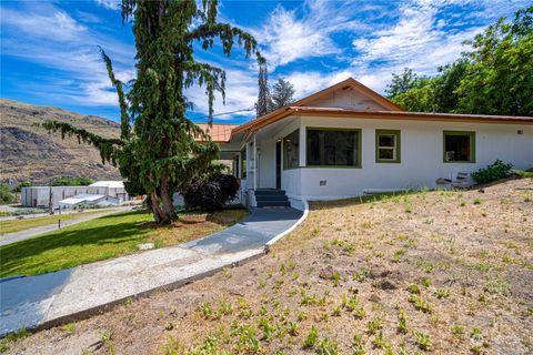 A home in Chelan