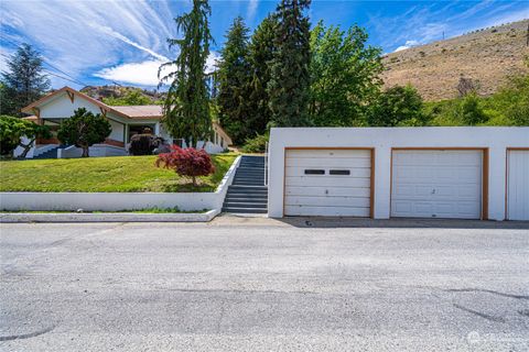 A home in Chelan