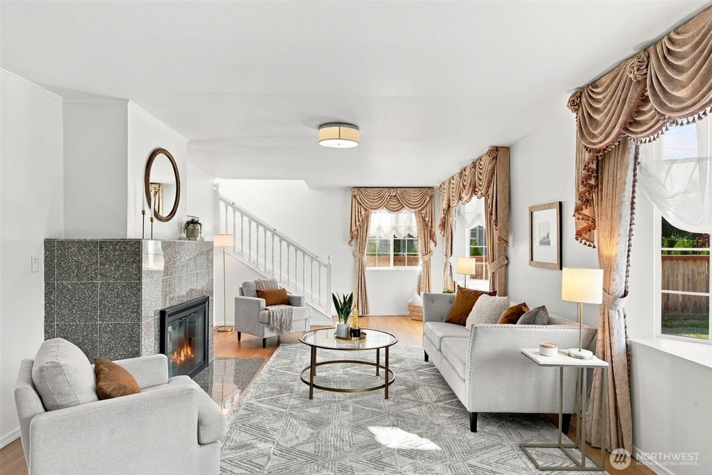 Photo of 6605 SE 24th Street, Mercer Island, WA 98040 (MLS # 2584511)