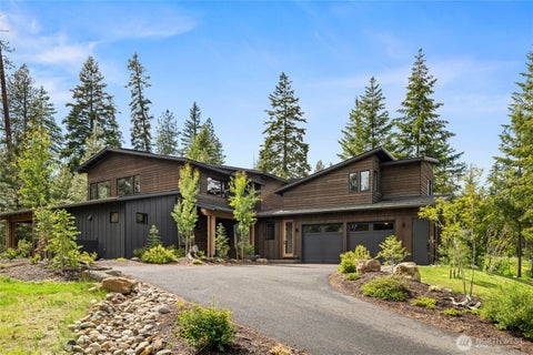 Photo of 331 Old Grove Trl Trl, Cle Elum, WA 98922 (MLS # 2538869)