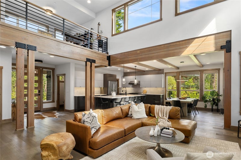331 Old Grove Trl