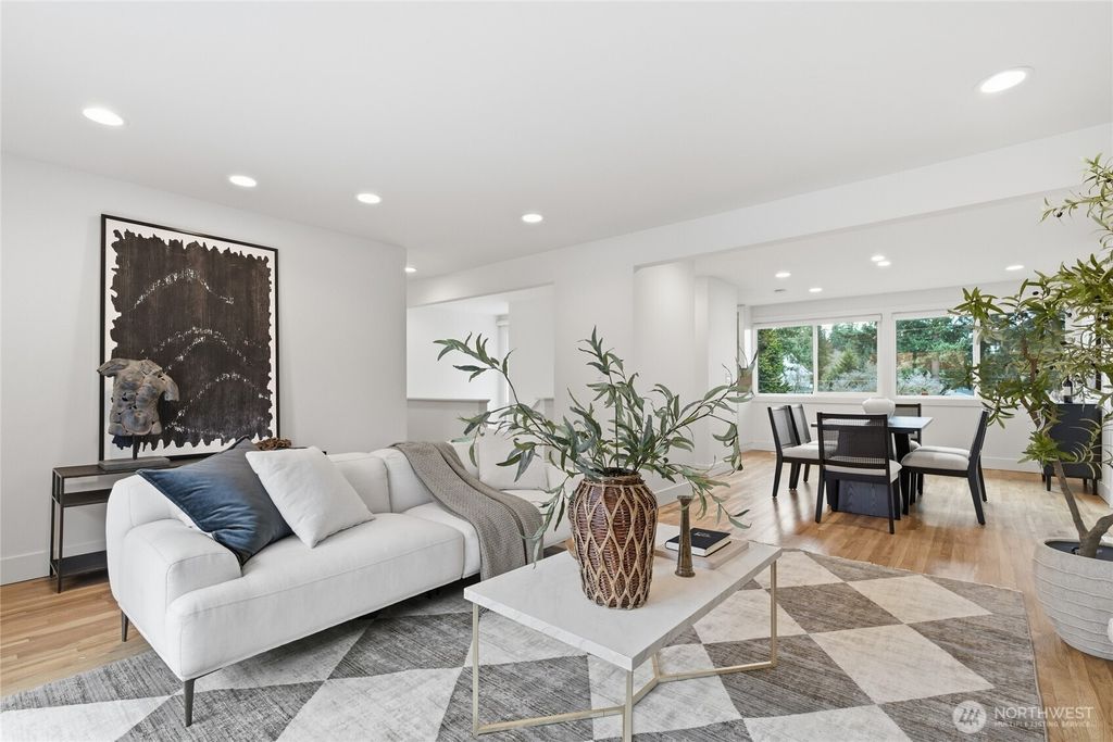 Photo of 2110 167th Avenue NE, Bellevue, WA 98008 (MLS # 2485071)