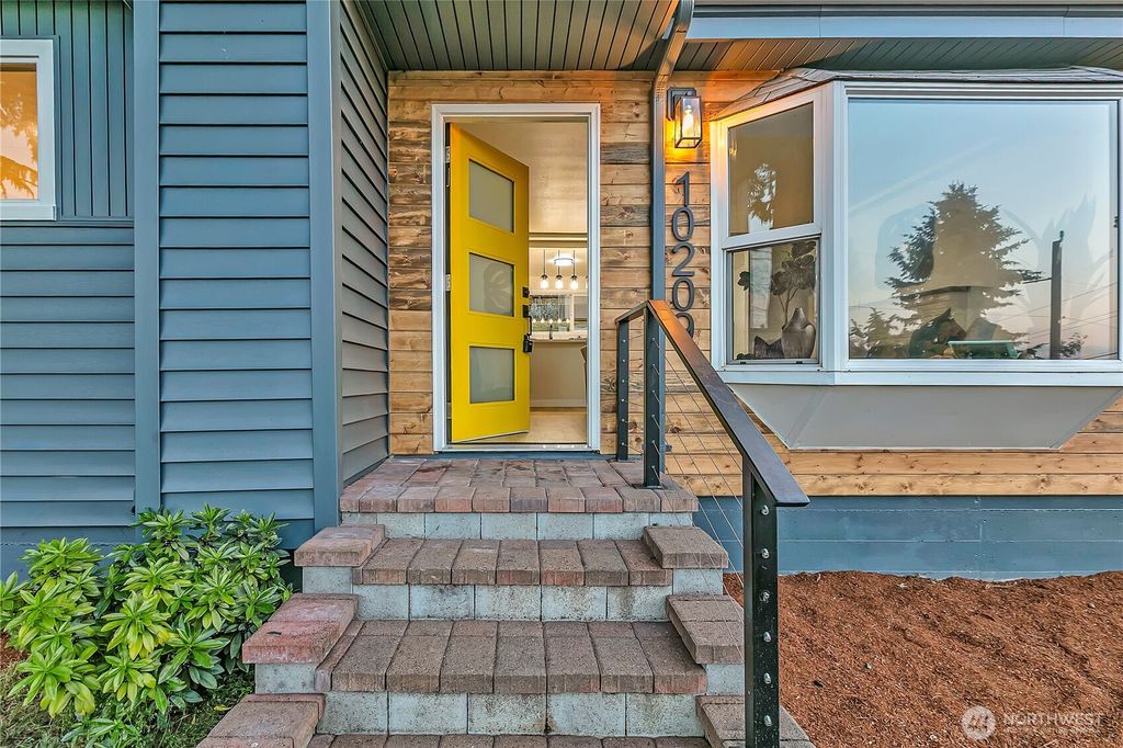 Photo of 10209 65th Avenue S, Seattle, WA 98178 (MLS # 2388318)