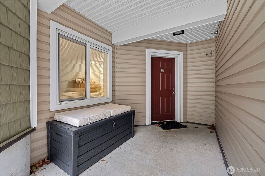 Photo of 5000 NW Village Park Drive #F132, Issaquah, WA 98027 (MLS # 2460050)