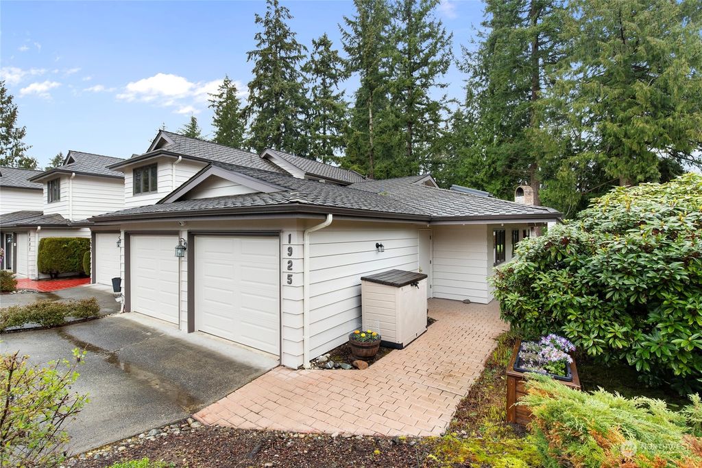 Photo of 1925 Mill Fern Drive SE, Mill Creek, WA 98012 (MLS # 2054772)