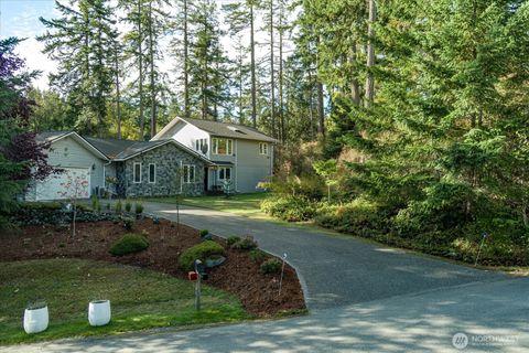 Photo of 441 Redwood Drive, Coupeville, WA 98239 (MLS # 2446022)