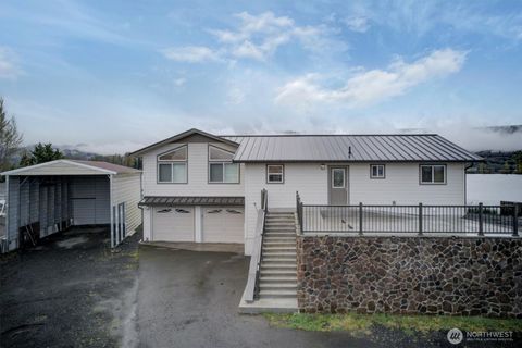 277 W Sunny Sands Road, Cathlamet, WA 98612 - MLS#: 2366448