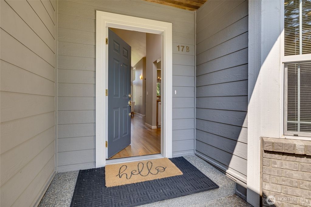 Photo of 17 119th Street SE #B, Everett, WA 98208 (MLS # 2389406)