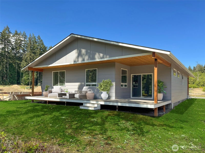 1413 Discovery Loop
