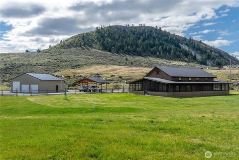 Photo of 30 Horizon Dr Dr, Tonasket, WA 98855 (MLS # 2510967)