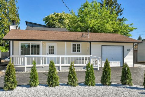 Photo of 629 107th Place SW, Everett, WA 98204 (MLS # 2524627)