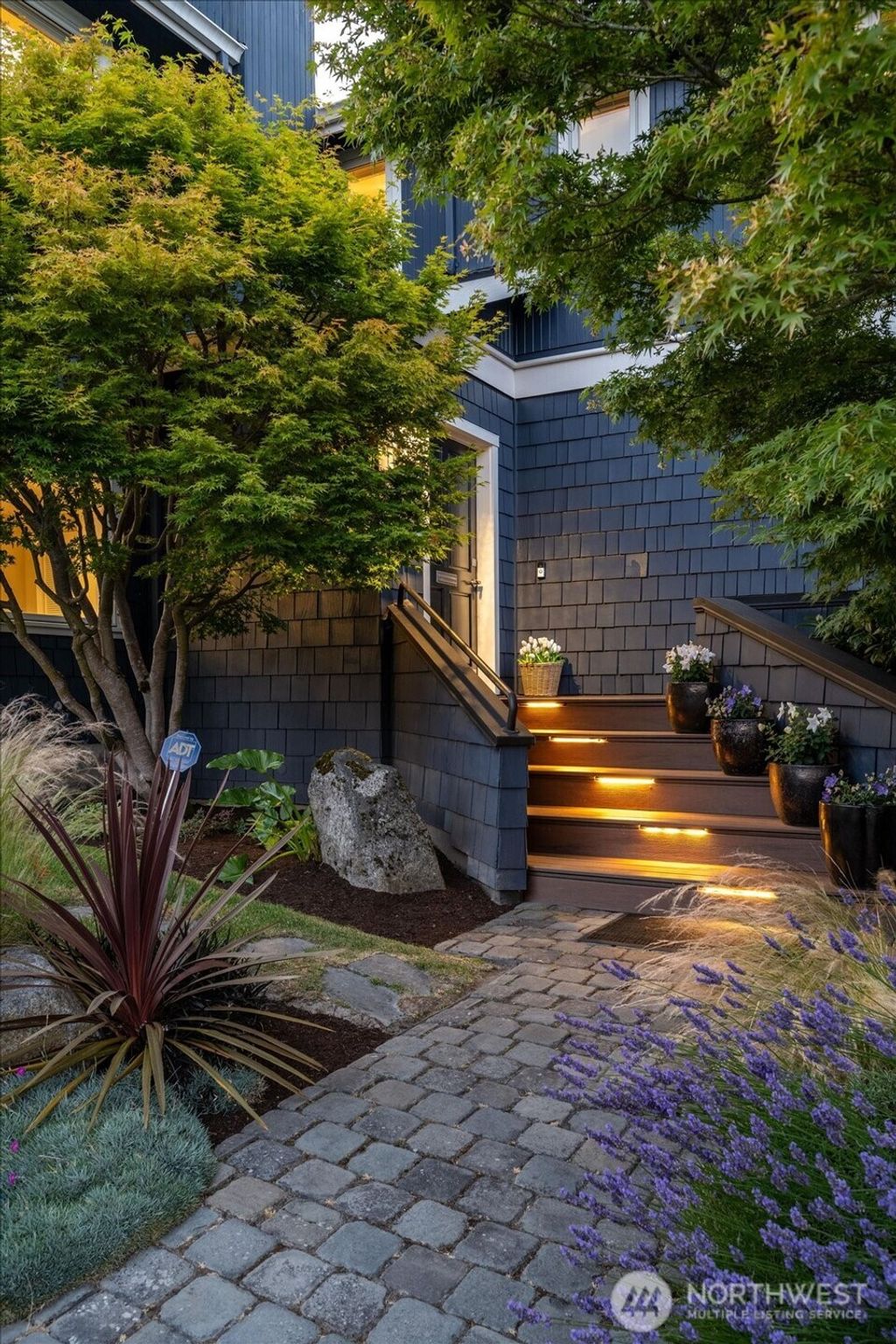 Photo of 3904 W Sheridan Street, Seattle, WA 98199 (MLS # 2408391)