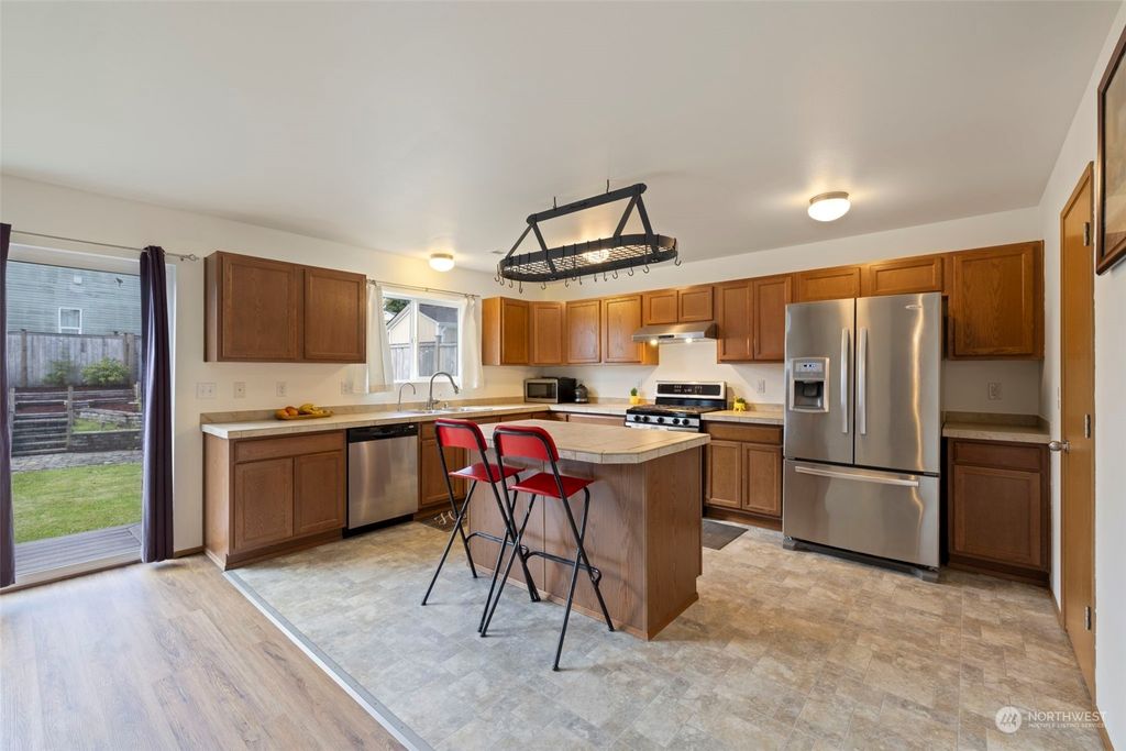 Photo of 8620 NE 79th Street, Marysville, WA 98270 (MLS # 2243608)
