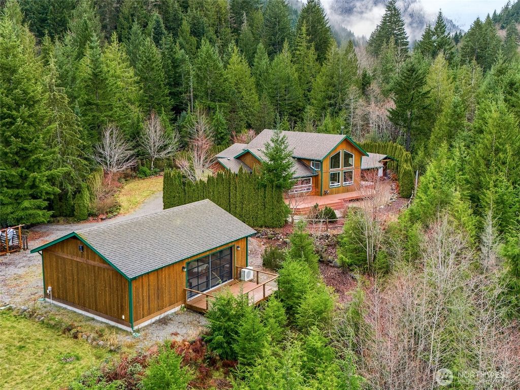 Photo of 69506 NE Money Creek Road, Skykomish, WA 98288 (MLS # 2463586)