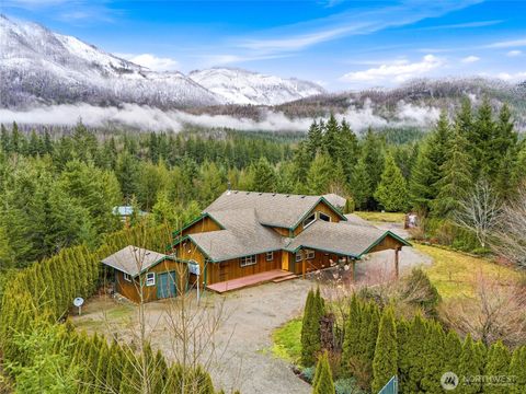 Photo of 69506 NE Money Creek Road, Skykomish, WA 98288 (MLS # 2463586)