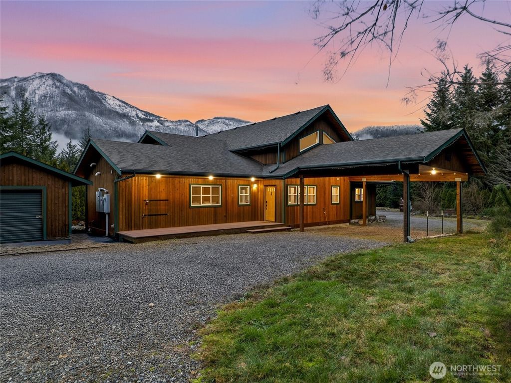 Photo of 69506 NE Money Creek Road, Skykomish, WA 98288 (MLS # 2463586)