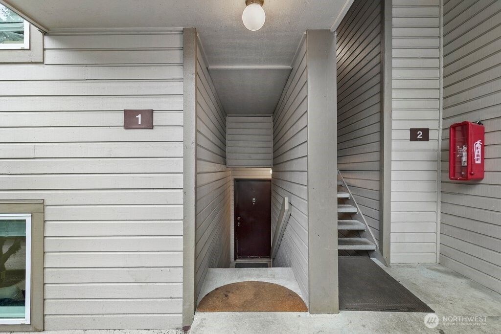 Photo of 4416 145th Avenue NE #G1, Bellevue, WA 98007 (MLS # 2482645)