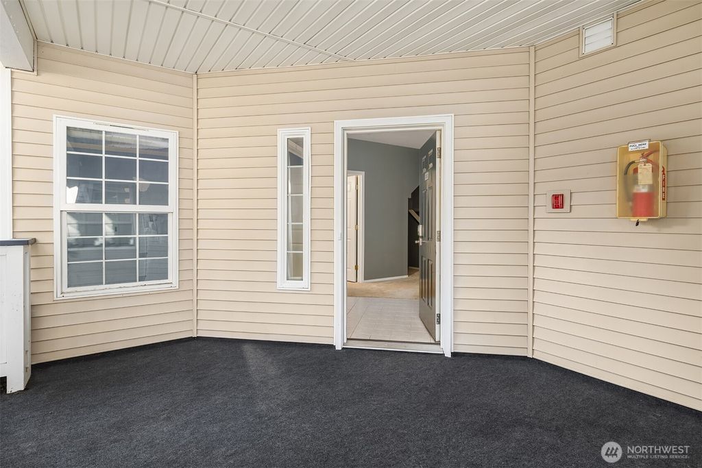 Photo of 12113 NE 172nd Place #J202, Bothell, WA 98011 (MLS # 2498405)