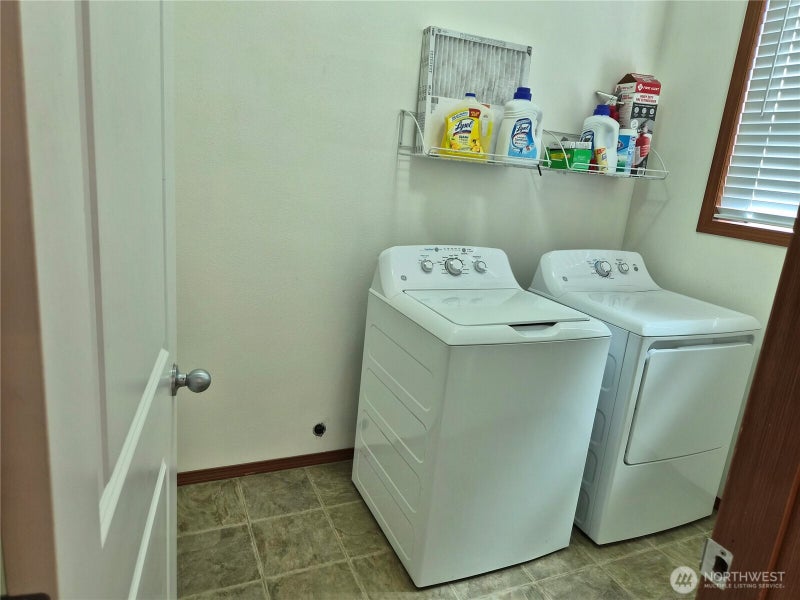 8230 54th Court SE