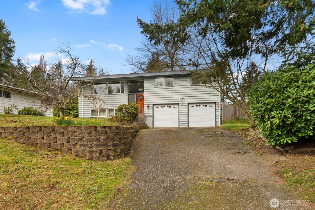 Photo of 1642 N 180th Street, Shoreline, WA 98133 (MLS # 2352931)