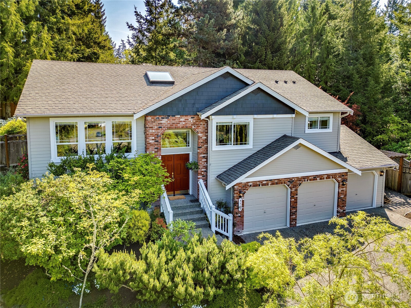 9418 NE Tidal Court