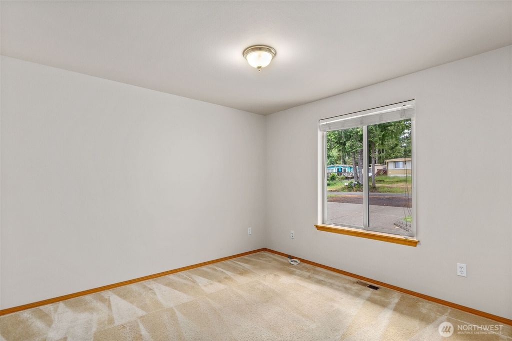 listing image 9364236228349927628