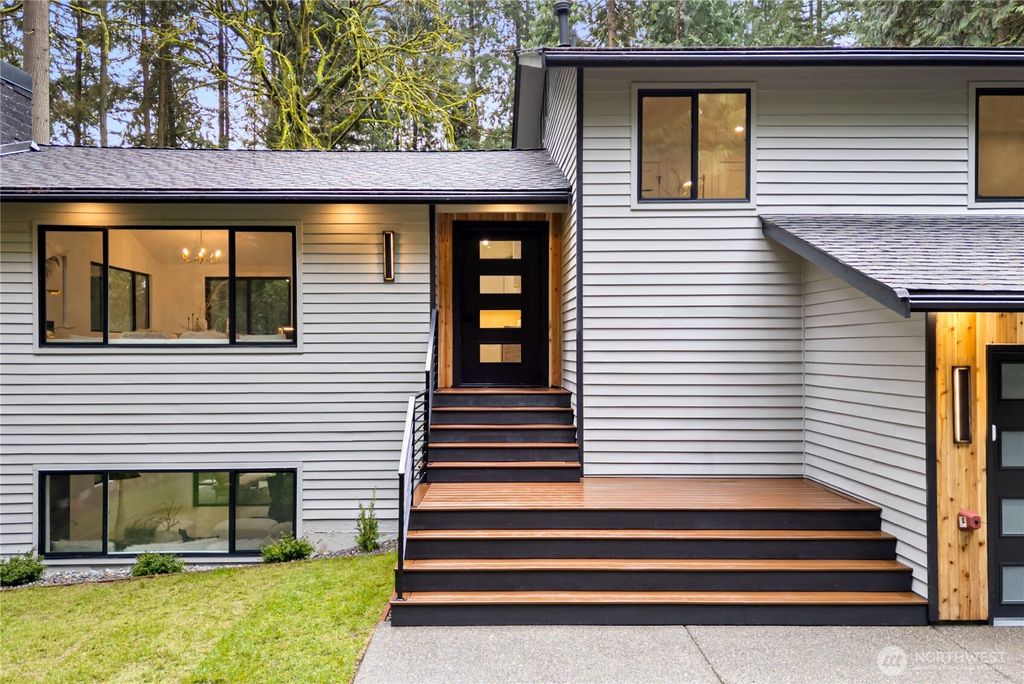 Photo of 22911 57th Avenue NW, Woodinville, WA 98072 (MLS # 2519936)