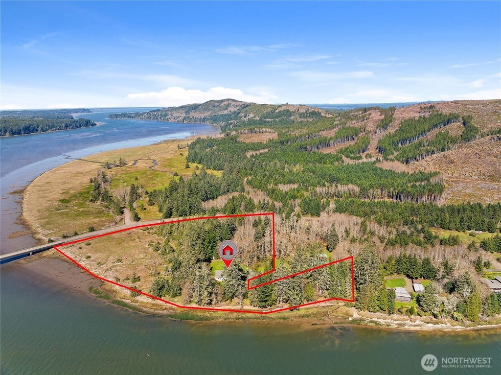 Photo of 64 Mill Ranch Rd Rd, Naselle, WA 98638 (MLS # 2499732)