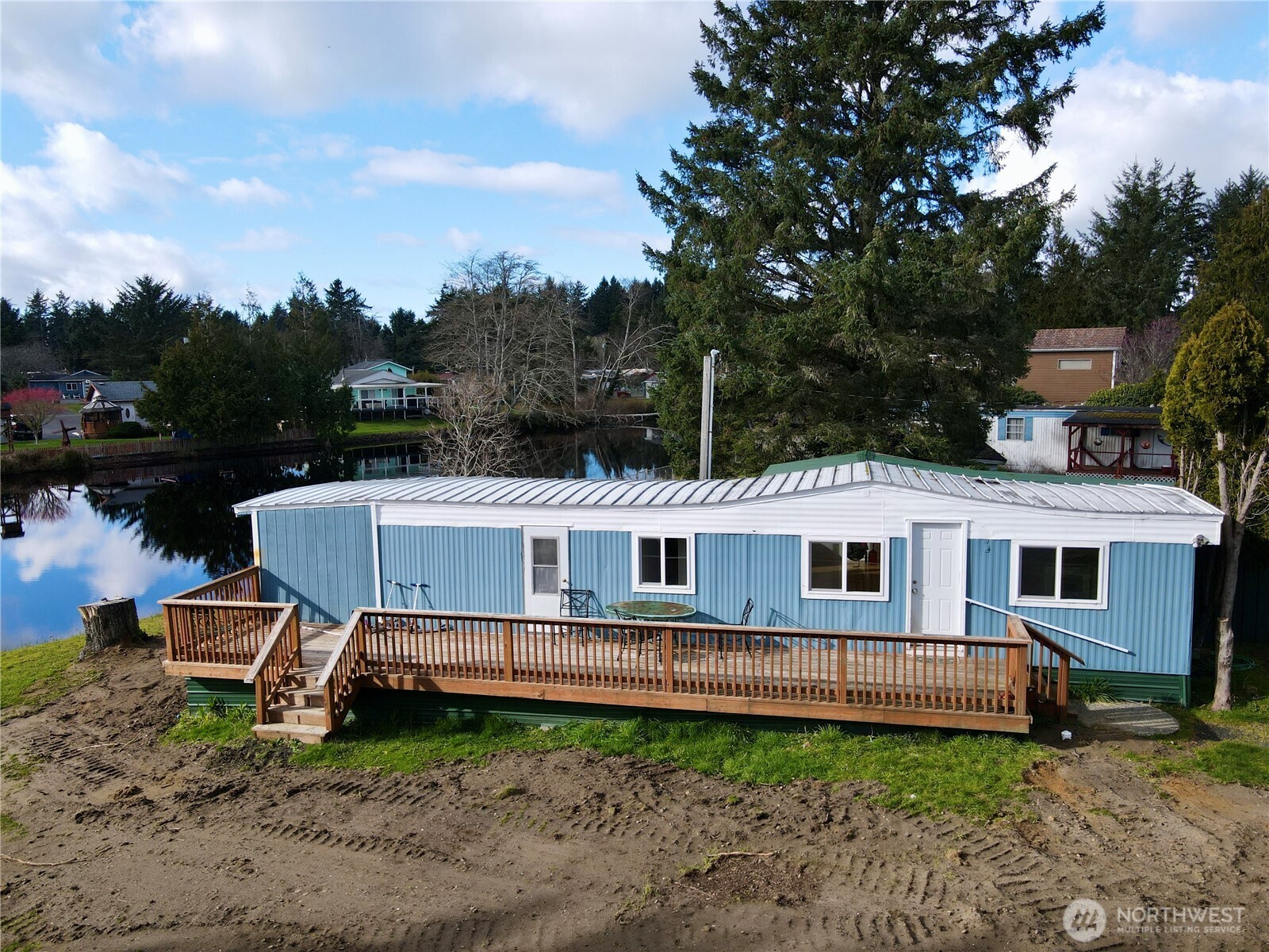 1623 Cooper Street S