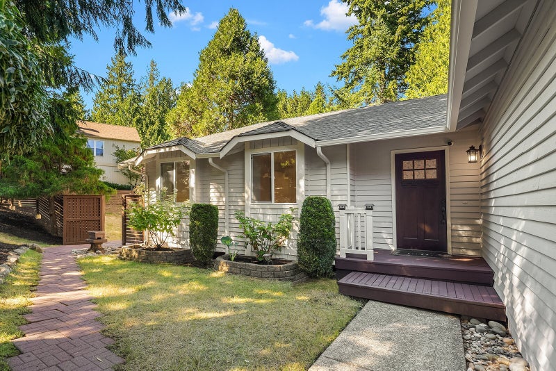 22706 NE 12th Place
