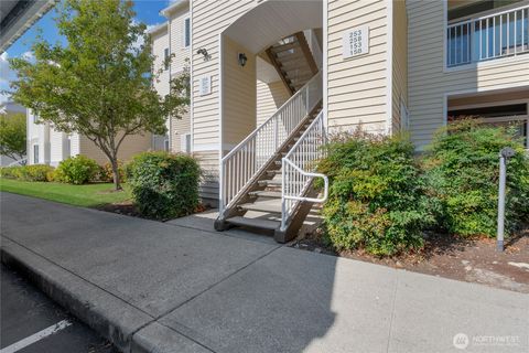 10113 186th Street E 257 Puyallup WA 98375